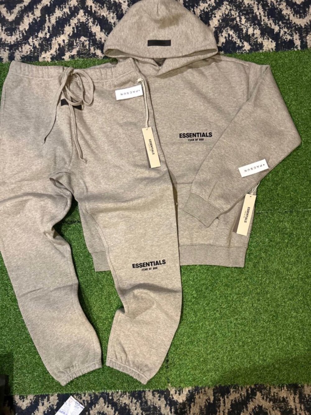 Essentials XXS dark oat Set cuffed pants
